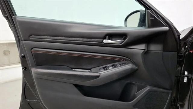 2021 Nissan Altima SR FWD