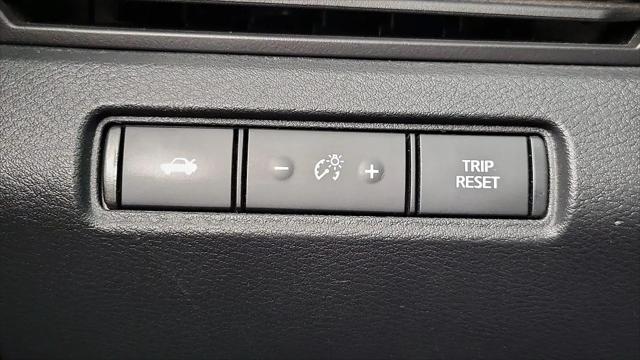 2021 Nissan Altima SR FWD