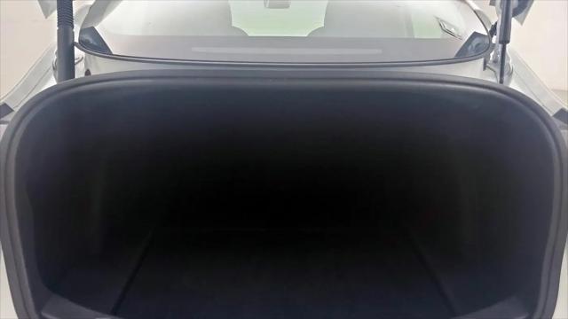 2022 Tesla Model 3 Rear-Wheel Drive