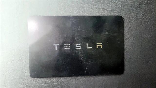 2022 Tesla Model 3 Rear-Wheel Drive