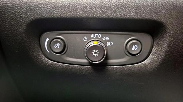 2020 Chevrolet Traverse AWD LT Cloth