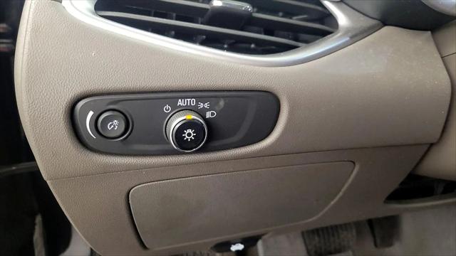 2022 Chevrolet Malibu FWD 1FL