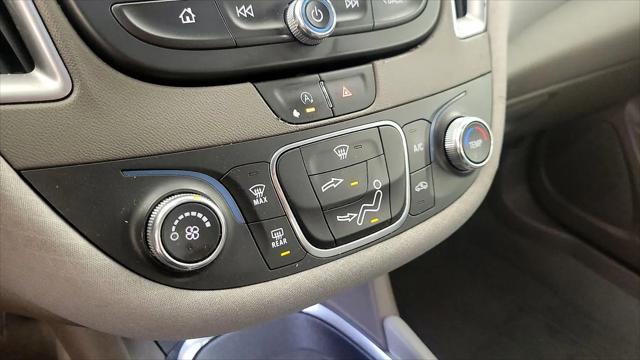 2022 Chevrolet Malibu FWD 1FL