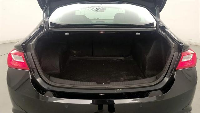 2022 Chevrolet Malibu FWD 1FL
