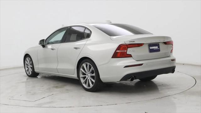 2019 Volvo S60 T6 Momentum