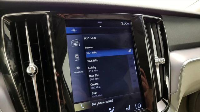 2019 Volvo S60 T6 Momentum