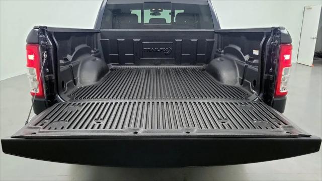 2020 Ram 1500 Big Horn Crew Cab 4x4 5'7" Box