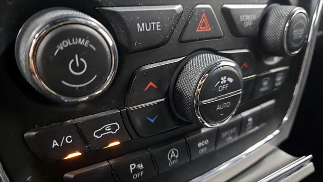 2021 Jeep Grand Cherokee Laredo E 4x4