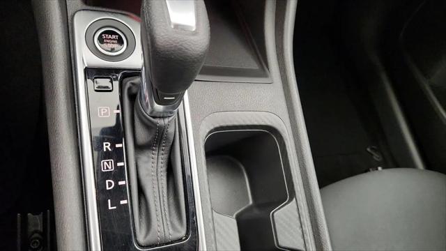 2022 Nissan Sentra SV Xtronic CVT