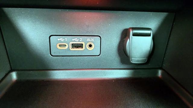 2022 Nissan Sentra SV Xtronic CVT