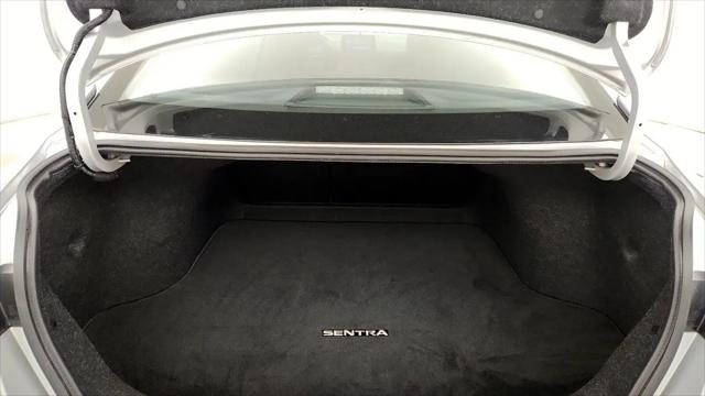 2022 Nissan Sentra SV Xtronic CVT