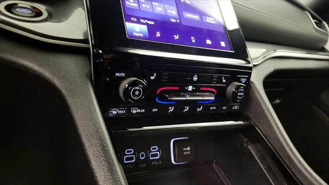 2023 Jeep Grand Cherokee Altitude 4x4