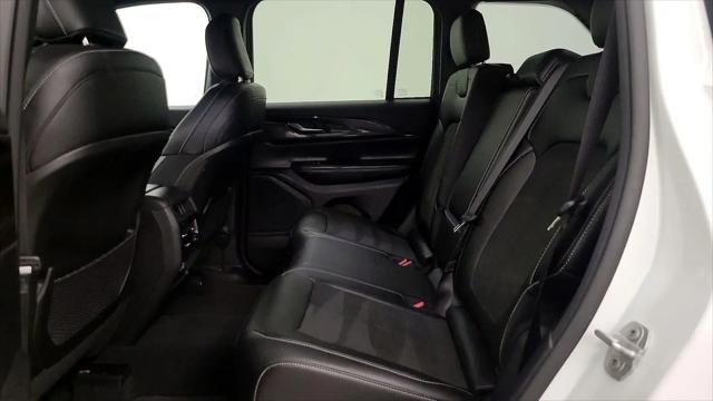 2023 Jeep Grand Cherokee Altitude 4x4