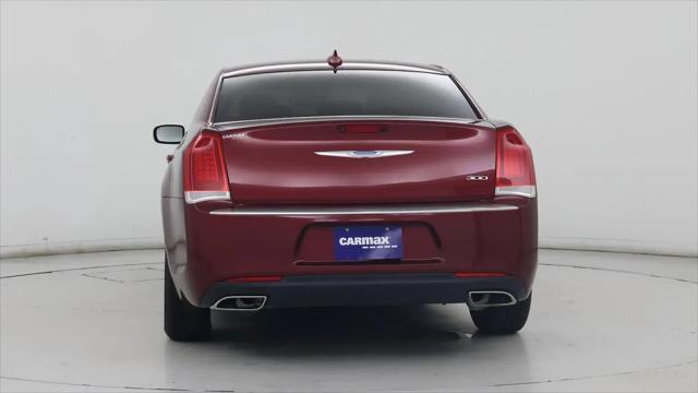 2022 Chrysler 300 Touring