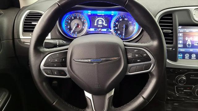 2022 Chrysler 300 Touring