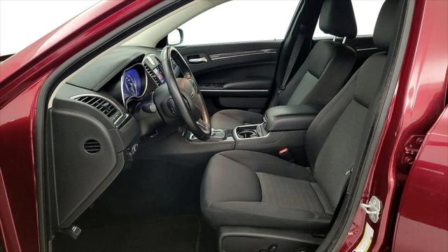 2022 Chrysler 300 Touring