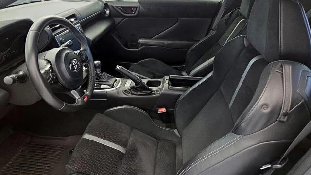 2023 Toyota GR86 Premium