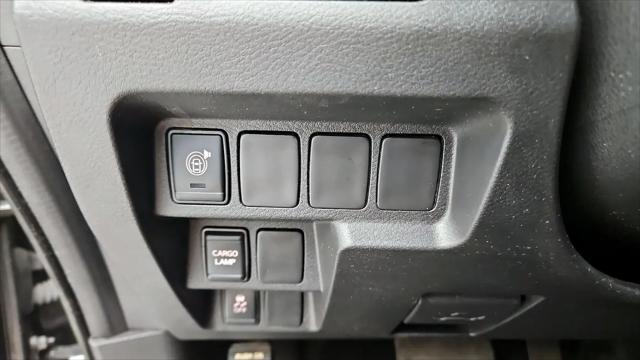 2024 Nissan Frontier King Cab S 4x2