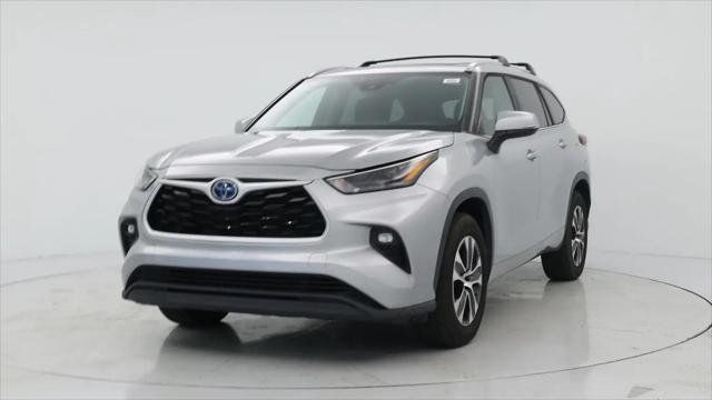 2023 Toyota Highlander Hybrid XLE