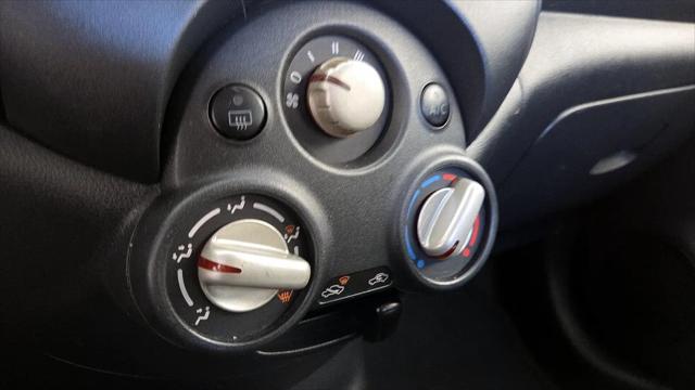 2014 Nissan Versa 1.6 S+