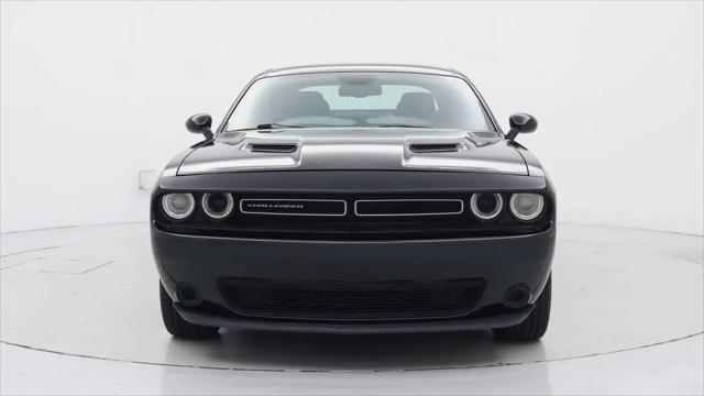 2015 Dodge Challenger SXT