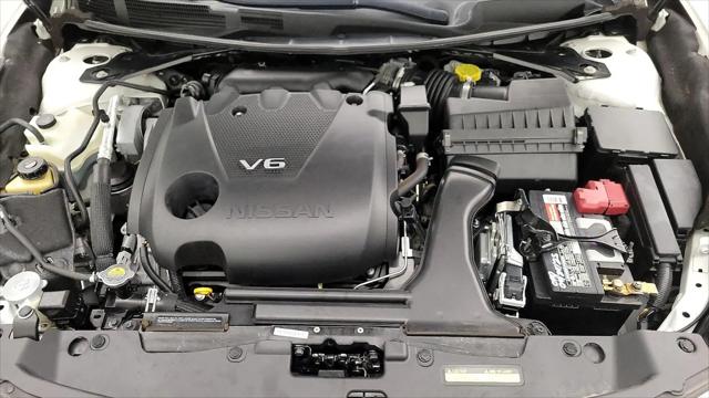 2022 Nissan Maxima SV Xtronic CVT