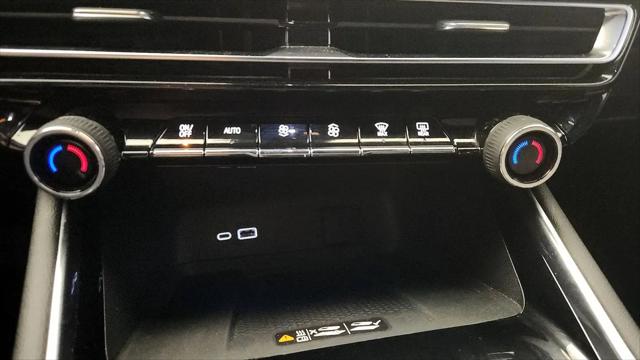 2024 Chevrolet Traverse FWD LT