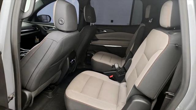 2024 Chevrolet Traverse FWD LT