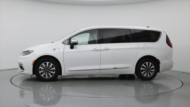 2023 Chrysler Pacifica Hybrid Limited