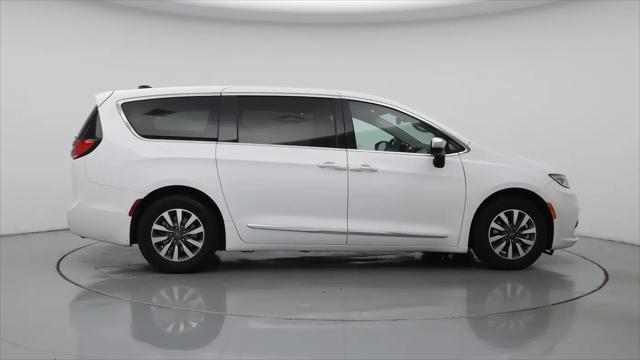 2023 Chrysler Pacifica Hybrid Limited