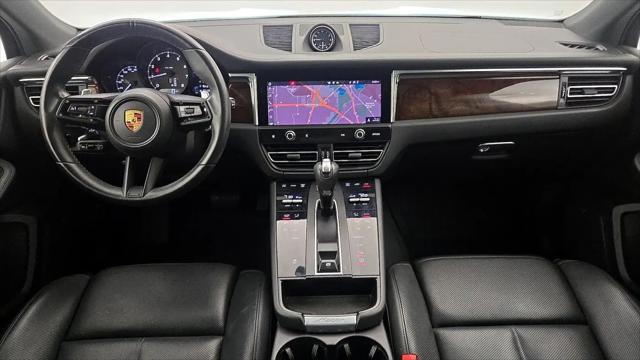 2023 Porsche Macan T