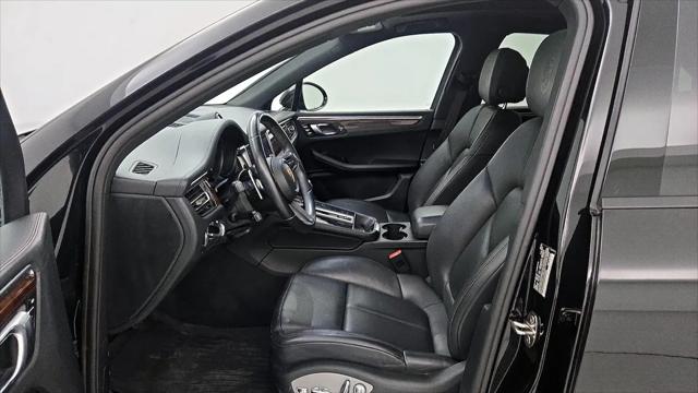 2023 Porsche Macan T