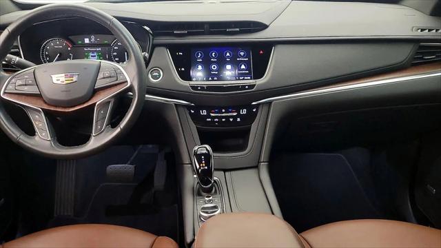 2024 Cadillac XT5 FWD Premium Luxury