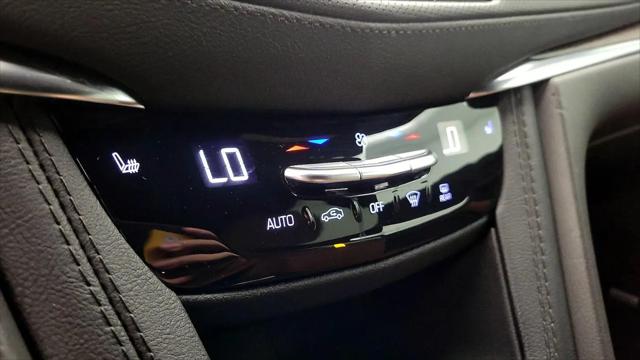 2024 Cadillac XT5 FWD Premium Luxury
