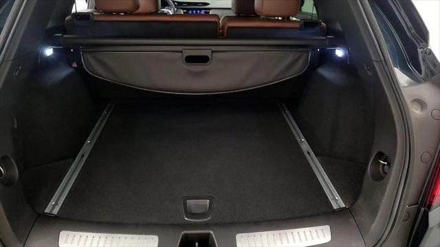 2024 Cadillac XT5 FWD Premium Luxury