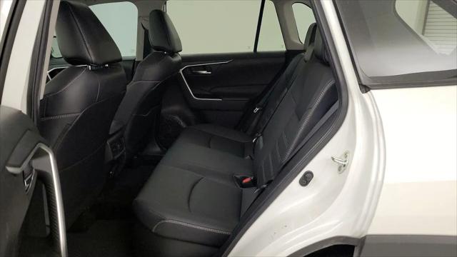 2021 Toyota RAV4 Hybrid XLE Premium