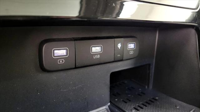 2024 Kia Carnival MPV SX Prestige