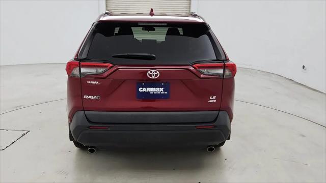 2020 Toyota RAV4 LE