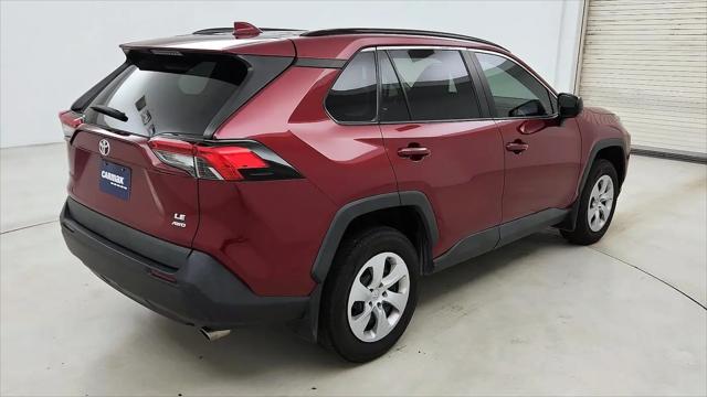 2020 Toyota RAV4 LE