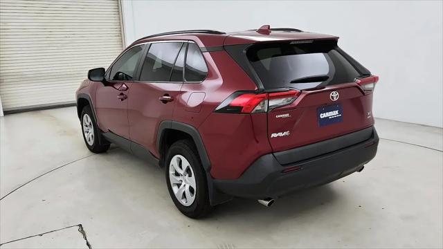 2020 Toyota RAV4 LE