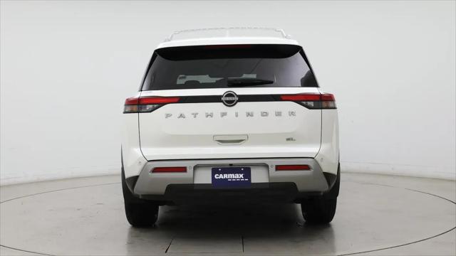 2023 Nissan Pathfinder SL FWD