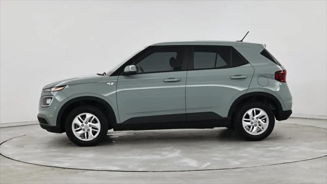 2025 Hyundai Venue SE