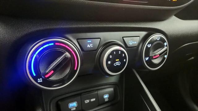 2025 Hyundai Venue SE