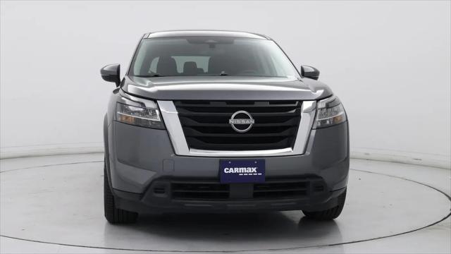 2022 Nissan Pathfinder S 2WD