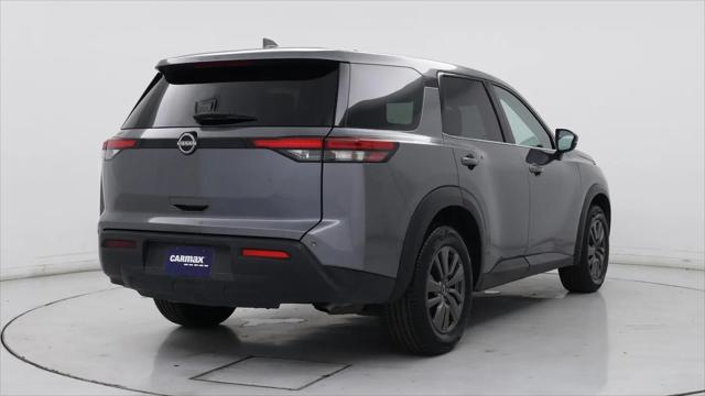 2022 Nissan Pathfinder S 2WD