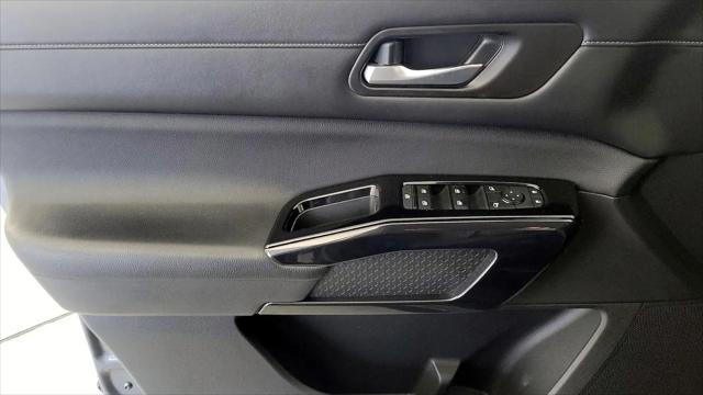 2022 Nissan Pathfinder S 2WD