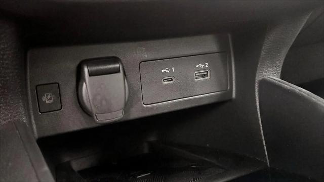 2024 Nissan Versa 1.6 SR
