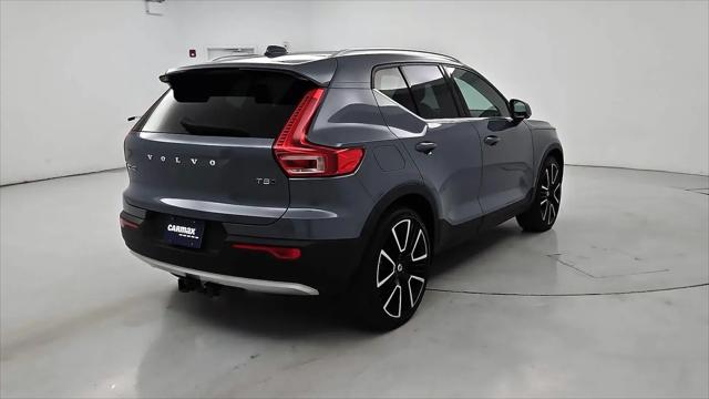 2022 Volvo XC40 T5 Inscription