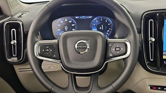 2022 Volvo XC40 T5 Inscription