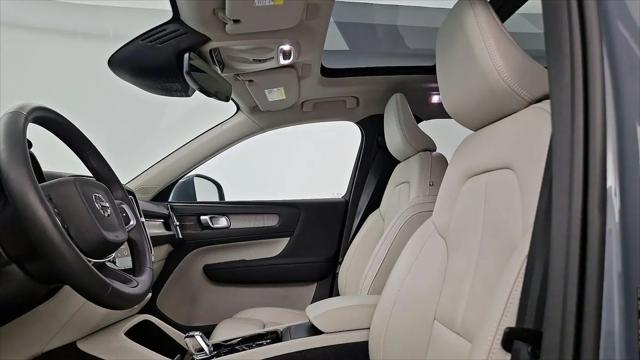 2022 Volvo XC40 T5 Inscription